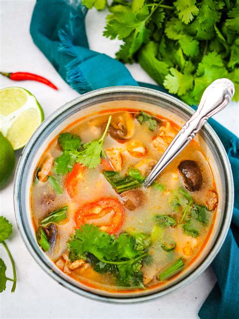 EASY Tom Yum Soup Recipe – The Travel Bite