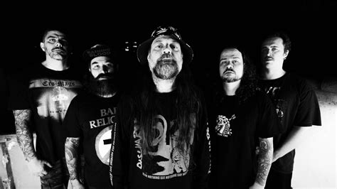 Paura lança clipe inédito para Karmic Punishment faixa título de seu