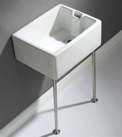 Atlas Pro Belfast Sink With Legs Bearers And Waste Kit Lecico