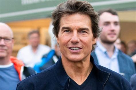 Tom Cruise Is In Talks With Universal To Be The First Actor To Shoot A