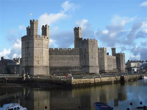 Caernarfon Castle | OISHINESS