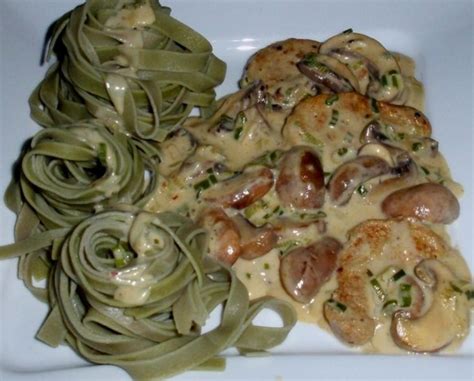 Schweinemedaillons Mit Champignon Rahmso E Rezept Kochbar De