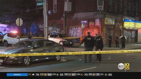 Nypd Searching For Hit And Run Driver Who Killed Cyclist In Brooklyn