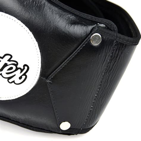 BPV2 Fairtex Black Lightweight Belly Pad Musclebound