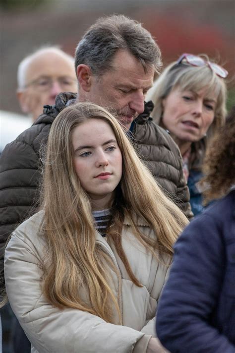 Maddie McCanns Schwester bricht erstmals ihr Schweigen – Welt | Heute.at