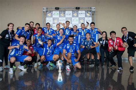 Handebol Juvenil Masculino conquista o primeiro título da temporada