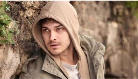 Los Ojos del Espectador Çagatay Ulusoy Protagonista de Medcezir arrasa