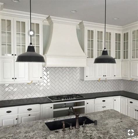 White Kitchen With Subway Tile Decoomo