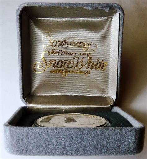 Filmic Light Snow White Archive Commemorative Coins 50th