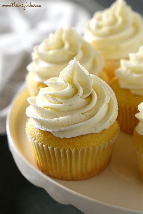 Vanilla Bean Cupcakes With Fluffy Vanilla Bean Mascarpone Buttercream