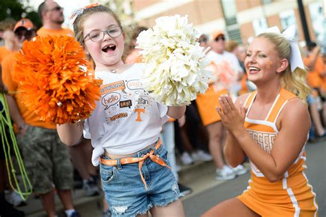 Tennessee Football To Checker Neyland For Sold Out Game Vs Florida