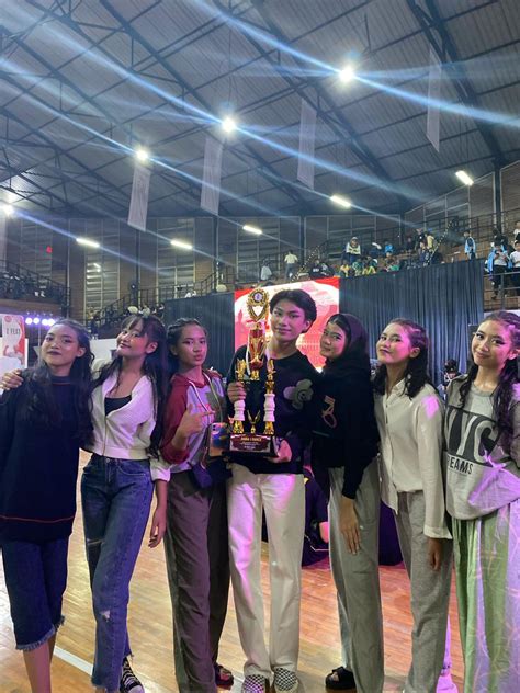 Juara 2 Zfest Dance Competition SMA Negeri 20 Bandung