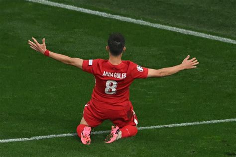 Arda Güler debuta con golazo en una Eurocopa y supera a Cristiano