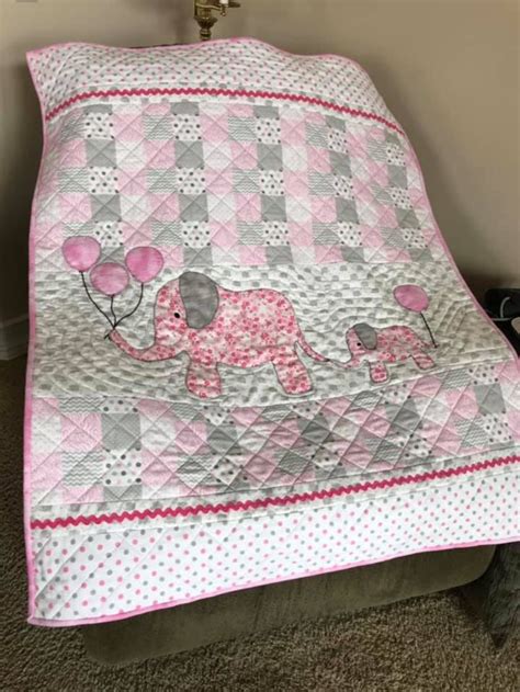 Pin by Patricia Eversole on Baby Quilts | Baby girl quilts, Baby quilt ...