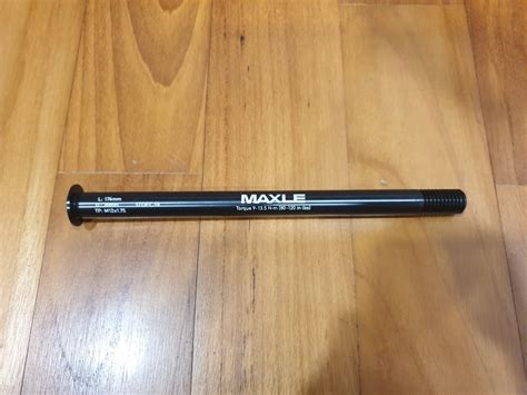 SRAM Rockshox Maxle Stealth Rear Axle For Boost Frame Sports Equipment