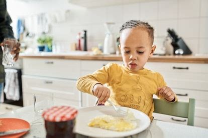 Can Kids Drink Protein Shakes? Here's What Pediatricians Say To Look For