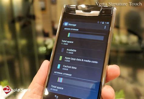 มินิรีวิว Vertu Signature Touch ที่สุดแห่งความหรูหรา ราคา 420000 บาท