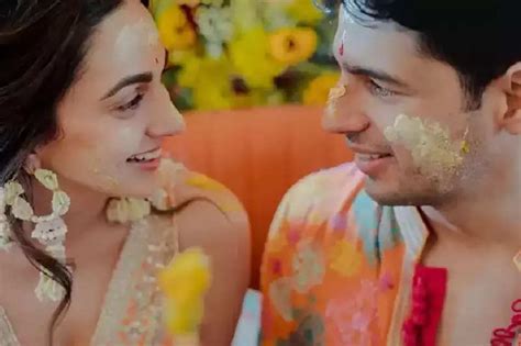 Photos Kiara Advani Sidharth Malhotra Shared Their Haldi Ceremony Photos On The Occasion Of