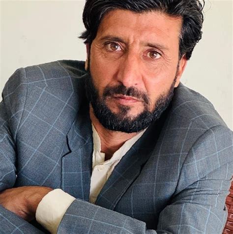 apn tyno  foad khan thakr khan aor mgyb khan  askol  ach pozyshn