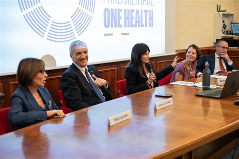 One Health Si Passa All Azione La Strategia Dell Intergruppo