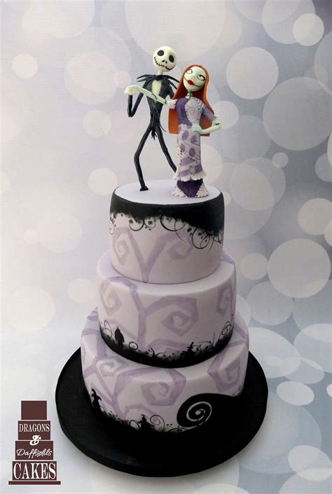 Jack Skellington and Sally - Decorated Cake by Dragons - CakesDecor