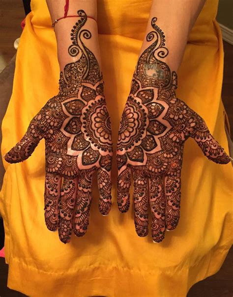 Tasmim Blog: Simple And Easy Bharwa Mehndi Design