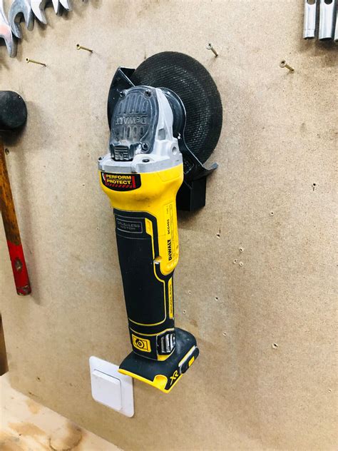 DeWalt 18V Flex Winkelschleifer Wandhalter Halter Halterung Wand EBay