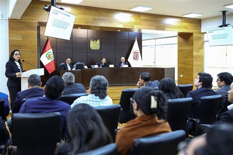 SEMINARIO INTERNACIONAL SOBRE LA JUSTICIA CONSTITUCIONAL EN GUATEMALA