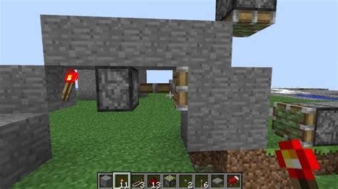 Minecraft 2 X 2 Piston Door Tutorial Youtube