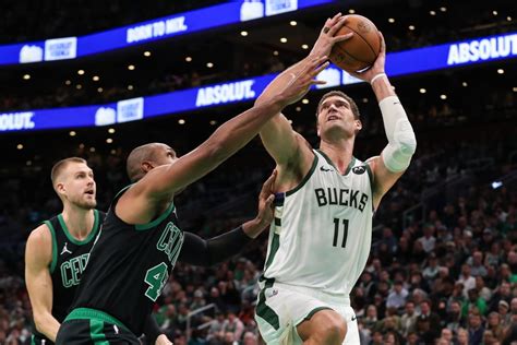 Adrian Griffin praises center Brook Lopez - Sports Illustrated Milwaukee Bucks News, Analysis ...