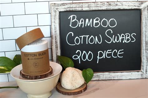 Biodegradable Bamboo Cotton Swab 200 Pc Set Soft And Firm Ear Wax