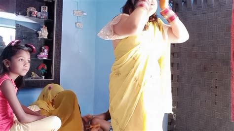 Dever Ki Haldi Ki Rasam Me Bhabhiyo Ne Ki Khub Masti Youtube