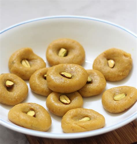 Kesar Peda Recipe, How to make Kesar Peda - Fas Kitchen