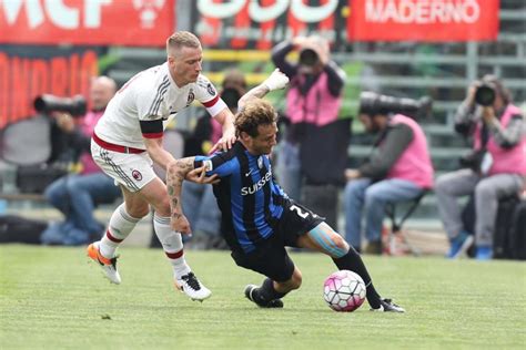 Atalanta Milan La Partita Di Pinilla E Gomez Foto Sportmediaset