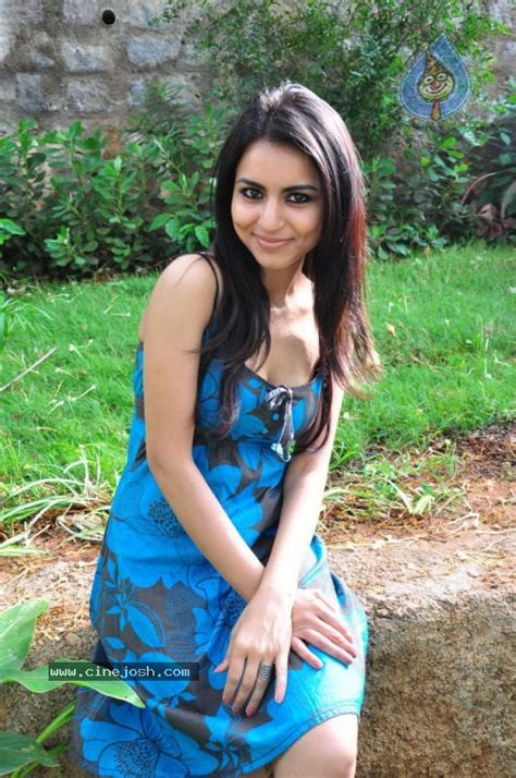 Aparna Sharma Hot Stills Photo 107 Of 167