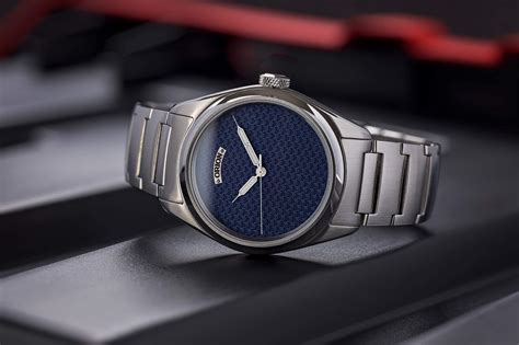 Orion's New Tesseract Debuts a Unique American Made Dial - Worn & Wound