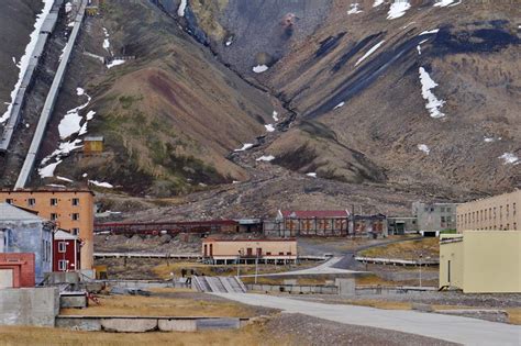 Pyramiden The Abandoned Soviet Ghost Town In The Arctic Loveproperty