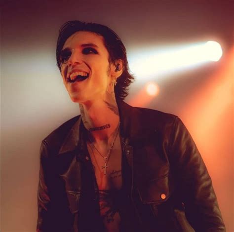 Bvb On Instagram Cc Andybiersack Andysixx Blackveilbrides