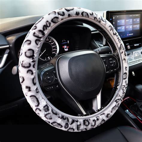 Warm Plush Car Steering Wheel Cover Protector Wool Winter Furry Fluffy