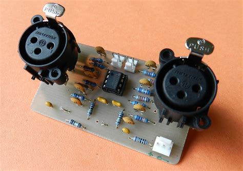 Preamp With 2 Outputs