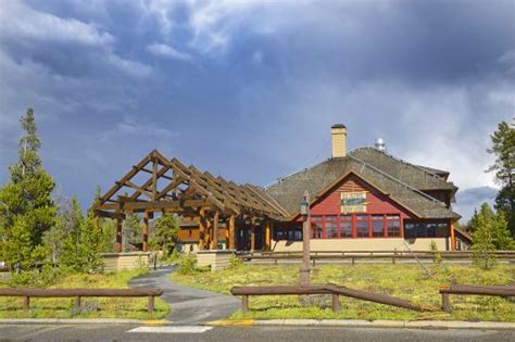 10 Best Hotels And Lodges In Yellowstone For Families