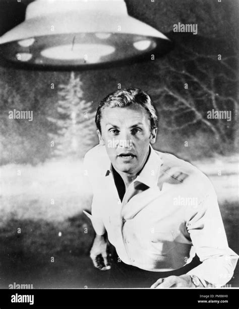 Roy Thinnes The Invaders 19671968 Abc File Reference 32337