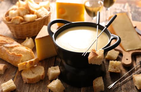 Fondue au fromage la recette qui réchauffe Déco Idées