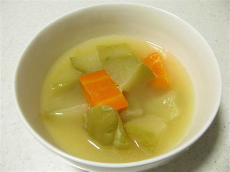 Chinese Radish With Carrots In Pork Broth The Chinese Soup Lady