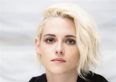 Blond Kristen Stewart Face Wallpaper, HD Celebrities 4K Wallpapers