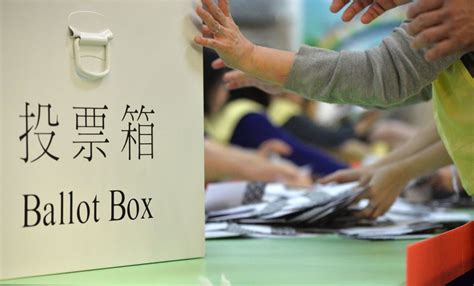 李家超：新區議會共470席 採「442」方案 引入資格審查、履職監察 新冠疫情專頁