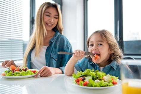 Mengenal Kebutuhan Nutrisi Pada Anak Nhs