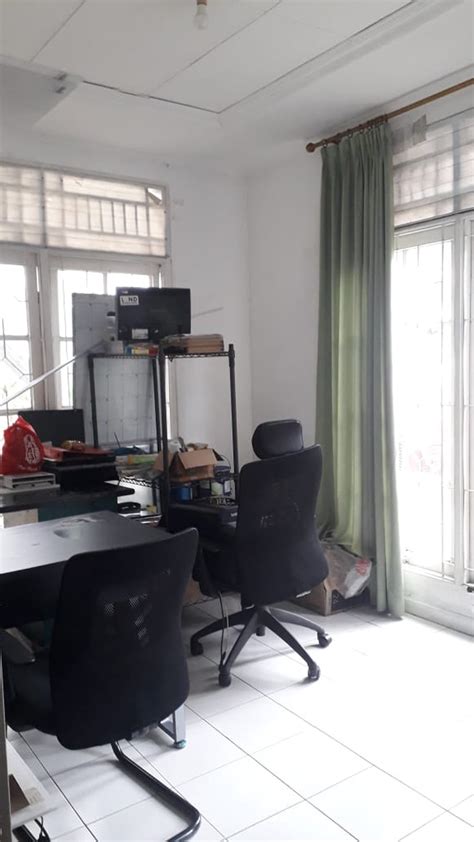 Dijual Rumah Lokasi Strategis Bintaro Jaya Sektor