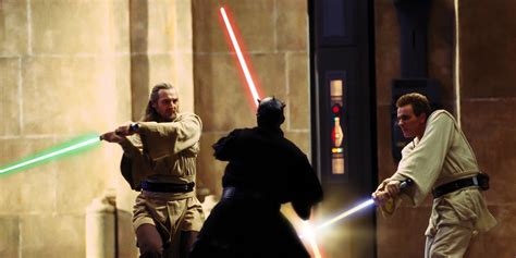 Star Wars: The True Meaning Behind Phantom Menace's Duel of the Fates