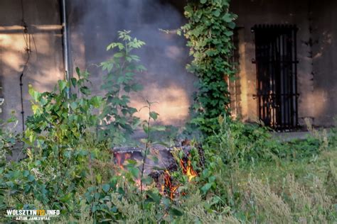 Paliło się stare łóżko na terenie nieczynnego Bojownika Wolsztyn112